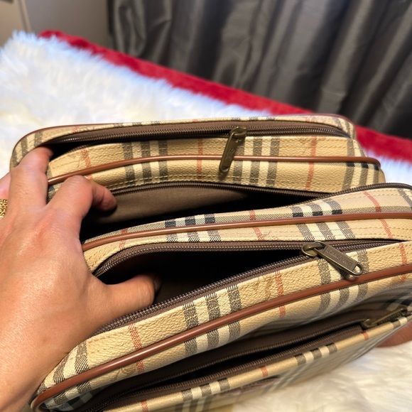 Burberry airport travel bag - Picture 9 of 9